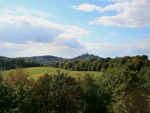 Blick vom Burschenschaftsdenkmal auf die Wartburg Blick vom Burschenschaftsdenkmal auf die Wartburg